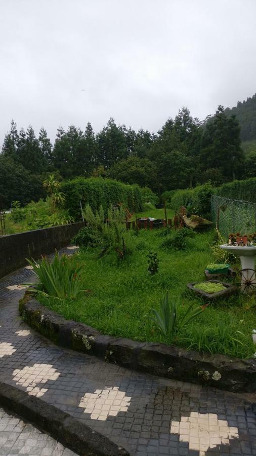 Casa Do Vale Encantado ฟูร์นัส ภายนอก รูปภาพ