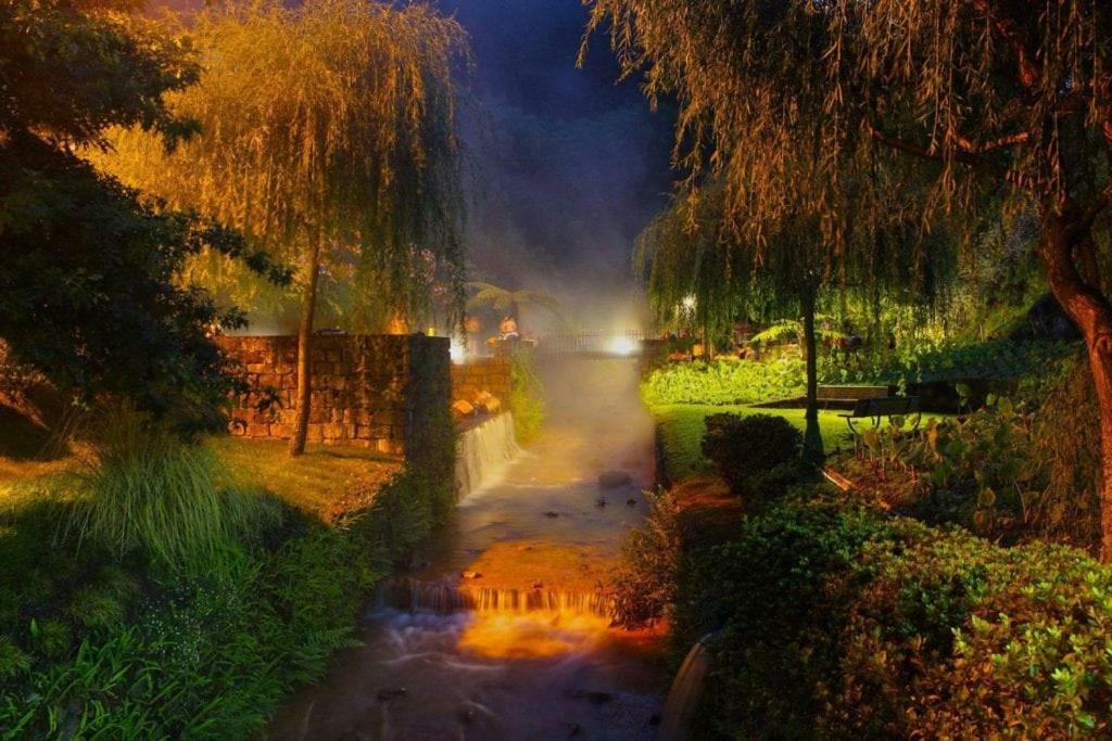 Casa Do Vale Encantado ฟูร์นัส ภายนอก รูปภาพ